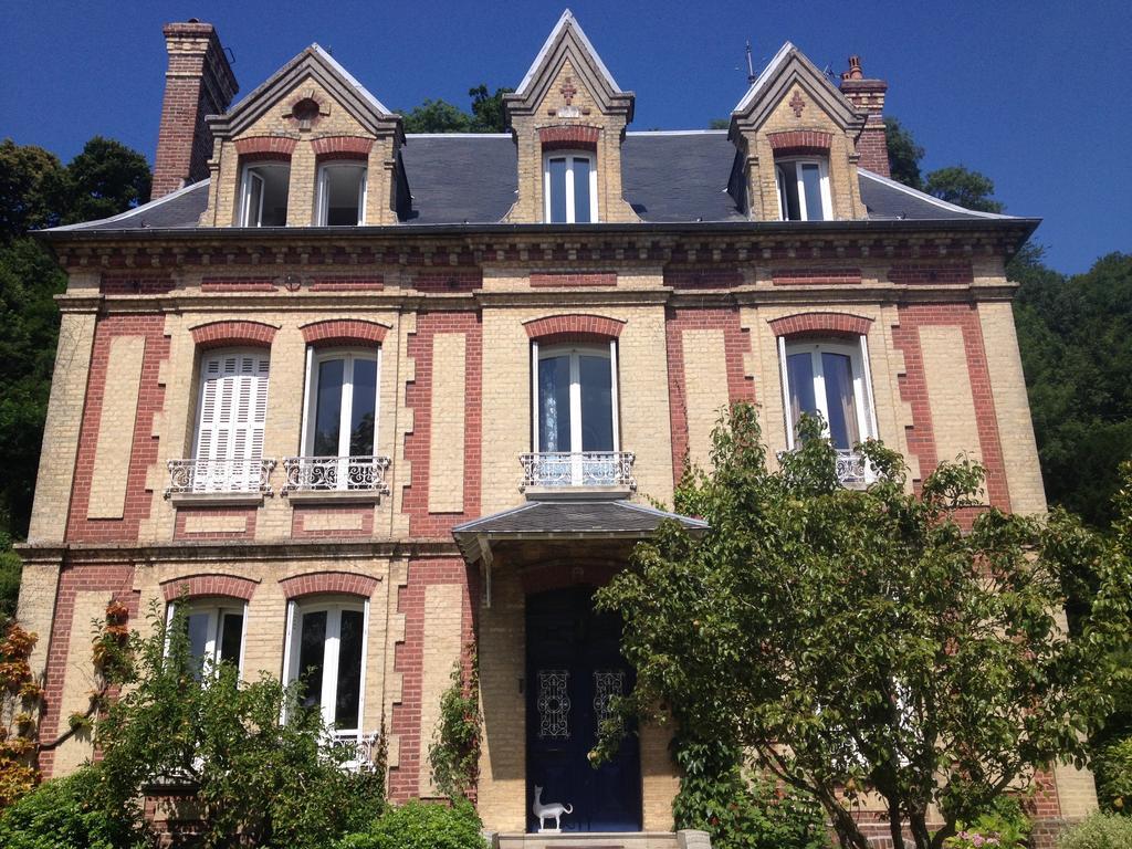 La Liniere Bed & Breakfast La Riviere-Saint-Sauveur ภายนอก รูปภาพ