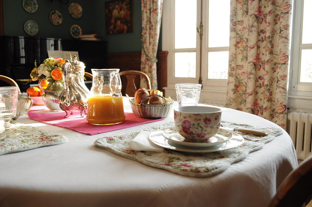 La Liniere Bed & Breakfast La Riviere-Saint-Sauveur ภายนอก รูปภาพ
